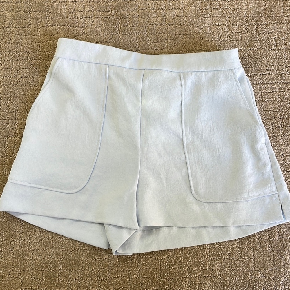 Wilfred shorts Sz Large